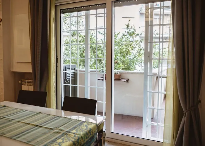 Quiet With Balcony - 30 Min To Center - Airport Link - By Orpi Rent Apartment